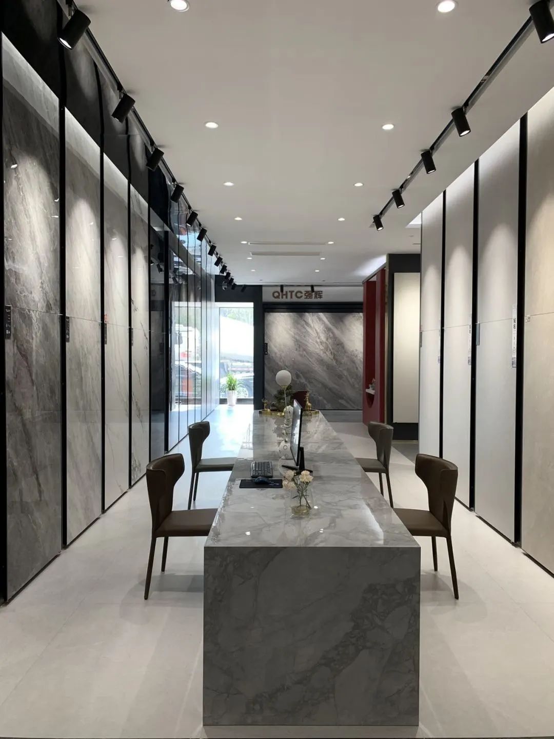 終端風采?|?強輝鹽城旗艦店,品質(zhì)設(shè)計,藝術(shù)與生活的融合